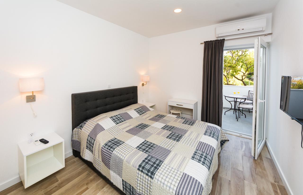 Rooms & Apartments Bruno Stobrec Ngoại thất bức ảnh