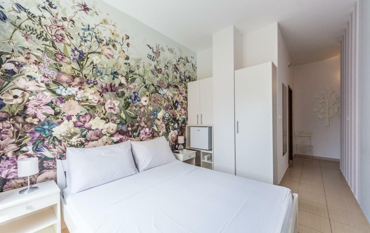Rooms & Apartments Bruno Stobrec Ngoại thất bức ảnh